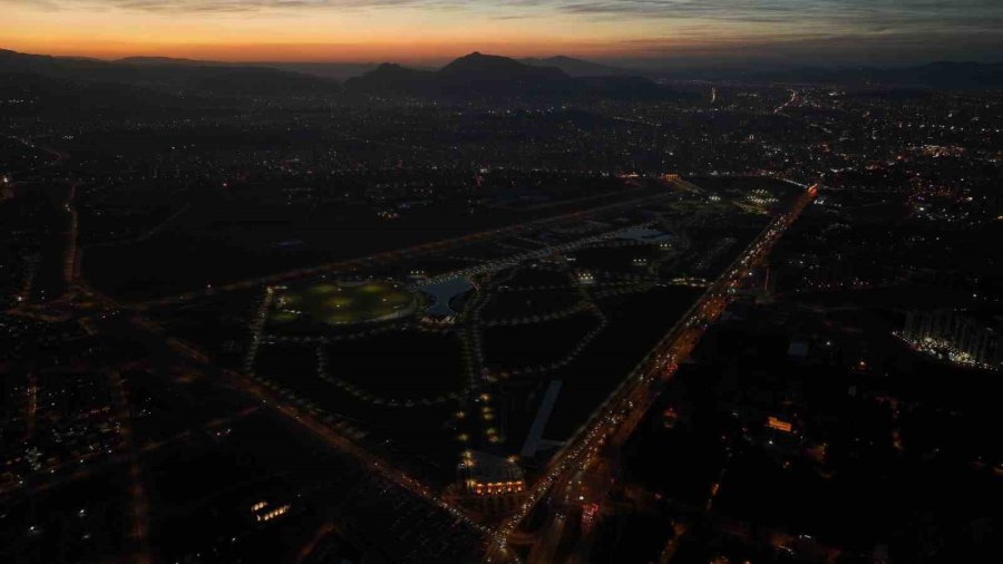 Kayseri Büyükşehir Belediyesi, Gerçekleştirdiği Projelerle Takdir Topluyor