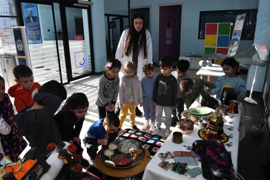 Çocuk Kütüphanesi’nde ’yerli Malı Haftası’ Kutlandı