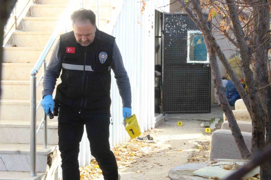 Karaman’da Enişte İle Kayınbiraderler Arasında Silahlı Kavga: 2 Yaralı