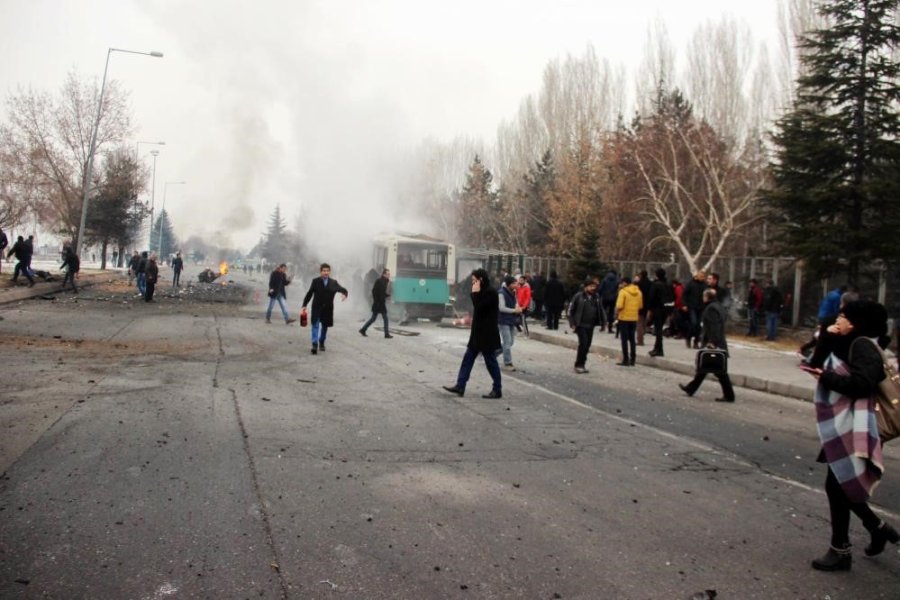"dağda Askerimizin Karşısına Çıkamayan Korkaklar, Haince Askerlerimizi Şehit Etti"