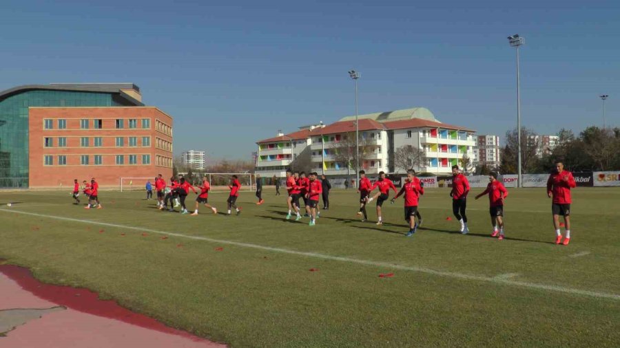 Recep Uçar: "taraftarımızın Önünde Arzu Ettiğimiz Sonucu Alacağımızı Düşünüyorum"