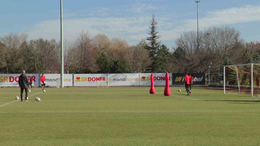 Recep Uçar: "taraftarımızın Önünde Arzu Ettiğimiz Sonucu Alacağımızı Düşünüyorum"