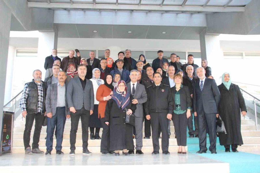 Karaman’da Şehit Polis Aileleri İle Emekli Polisler Düzenlenen Programda Bir Araya Geldi