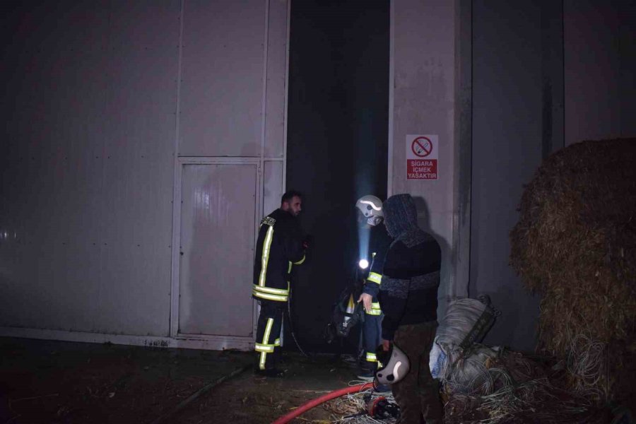 Karaman’da Yem Fabrikasında Yangın
