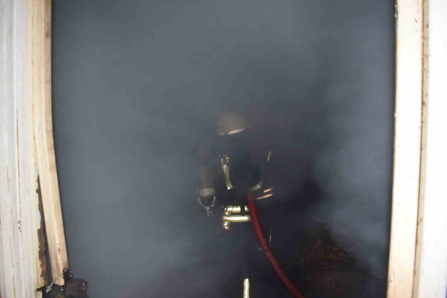 Karaman’da Yem Fabrikasında Yangın