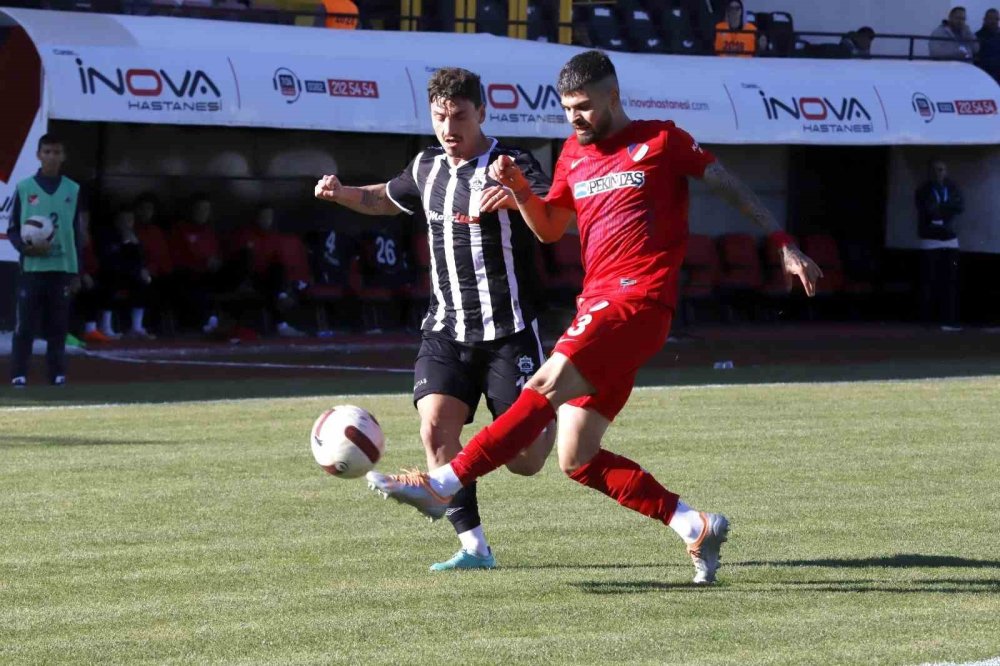 Tff 2. Lig: 68 Aksaray Belediyespor: 0 - Düzcespor: 0