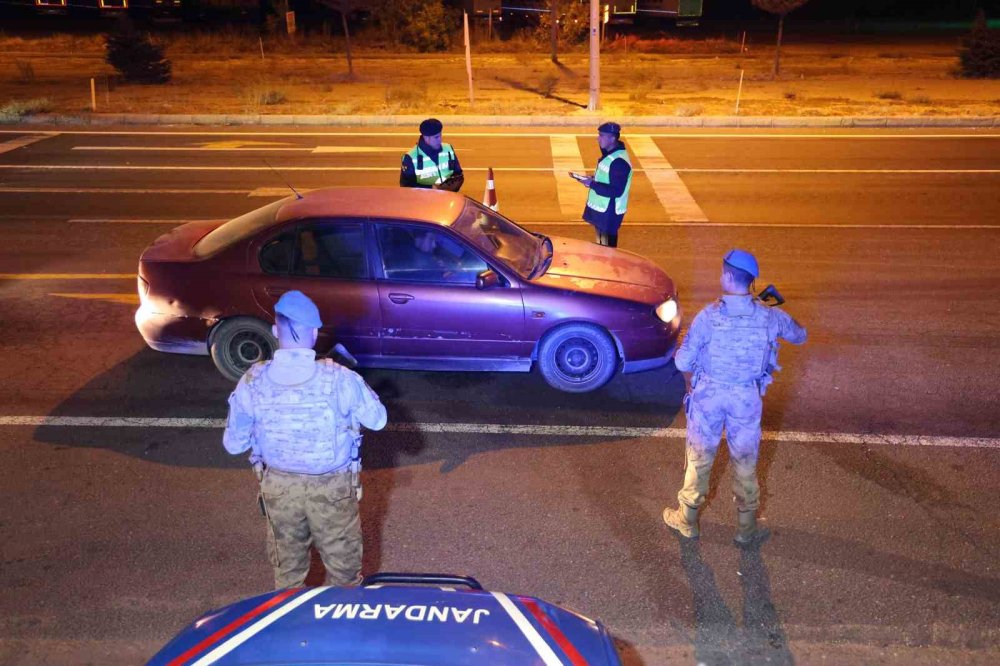 Aksaray'da Jandarma Komando Timleriyle Uygulama