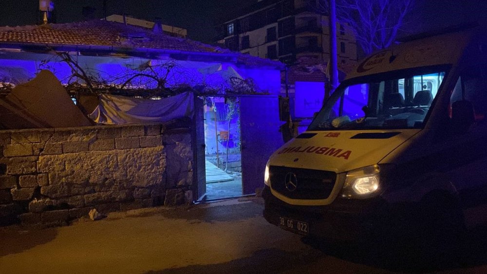 Kayseri'de 20 Günlük Bebek Beşiğinde Ölü Bulundu