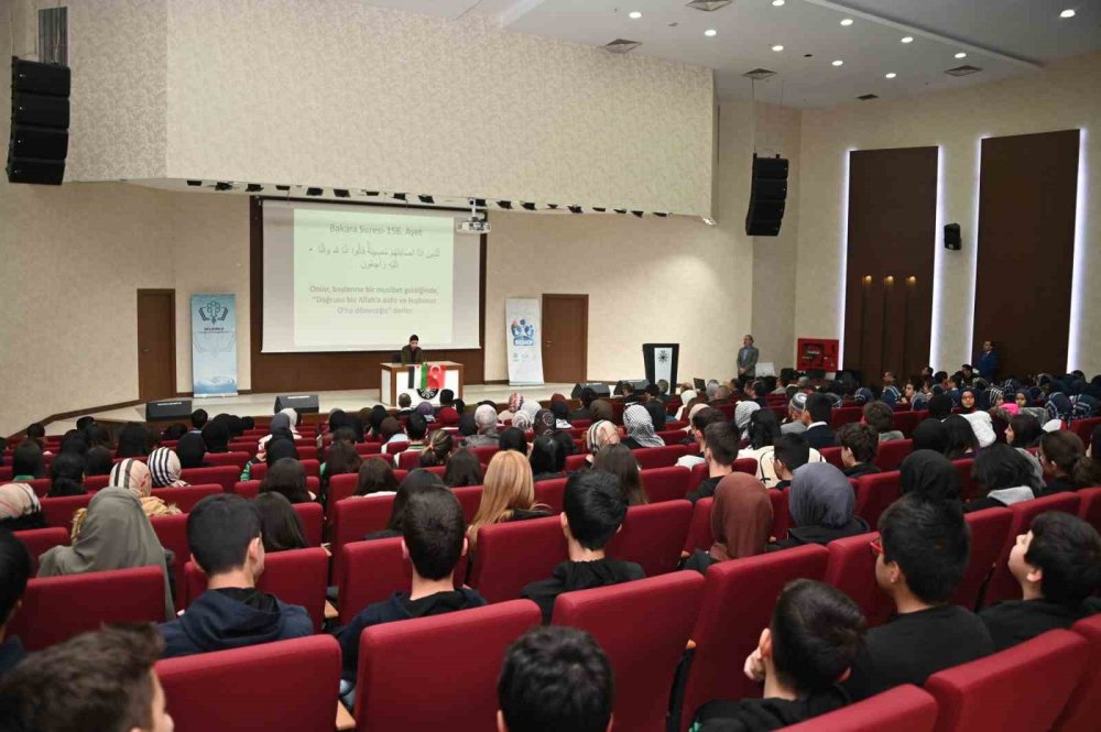 Konya'da Filistin Satırlara Döküldü