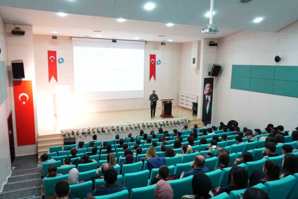 Niğde'de Robotun Mühendise Saldırmasını Değerlendirildi