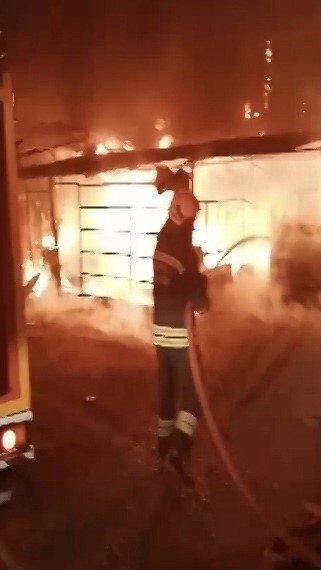 Ereğli'de Oto Yıkamacıda Yangın