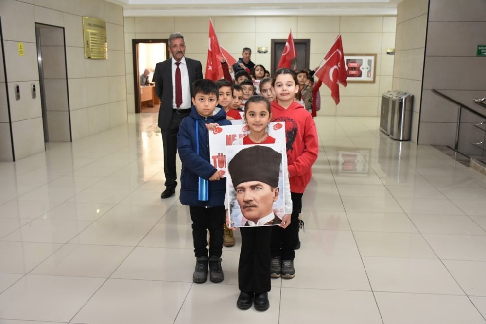 Karaman’da Minik Öğrencilerden Duygulandıran Etkinlik