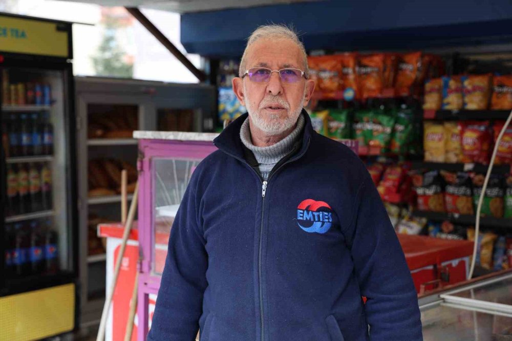 Konya'da Kazaya Karışan Sağlıkçıdan Olay Yerinde İlk Yardım