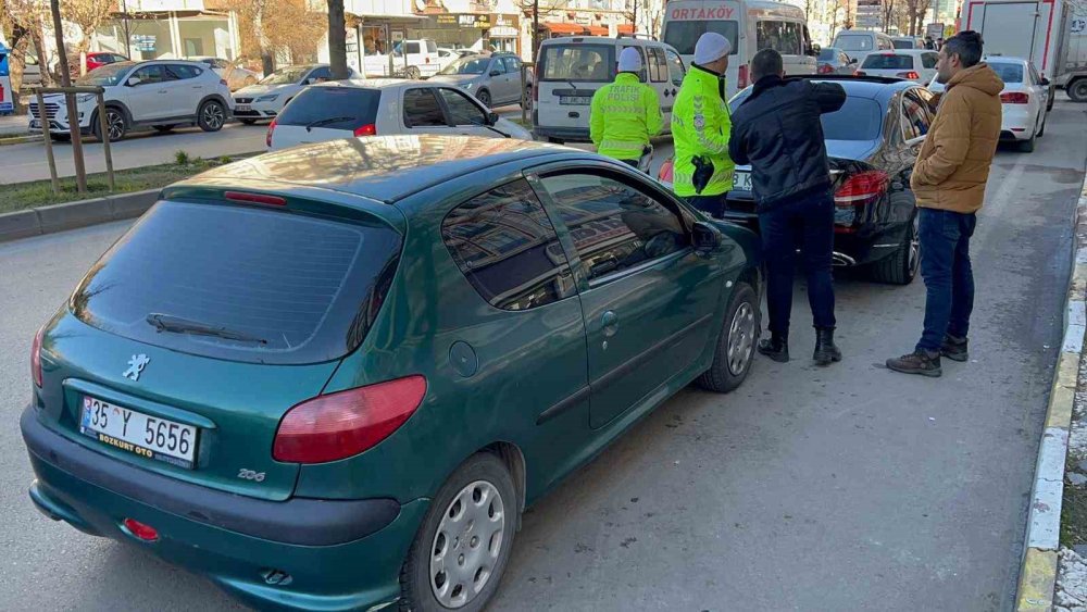 Aksaray’da Trafik Kural İhlallerine Geçit Yok