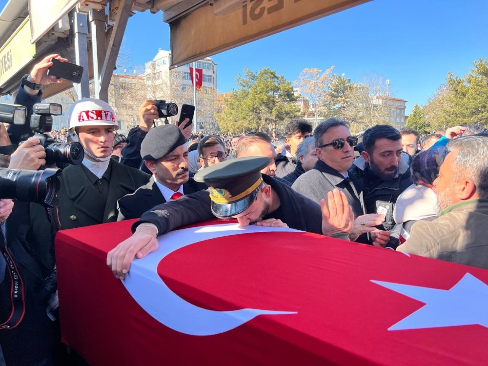 Aksaraylı Şehit Üsteğmene Son Görev