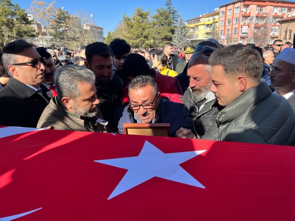 Aksaraylı Şehit Üsteğmene Son Görev