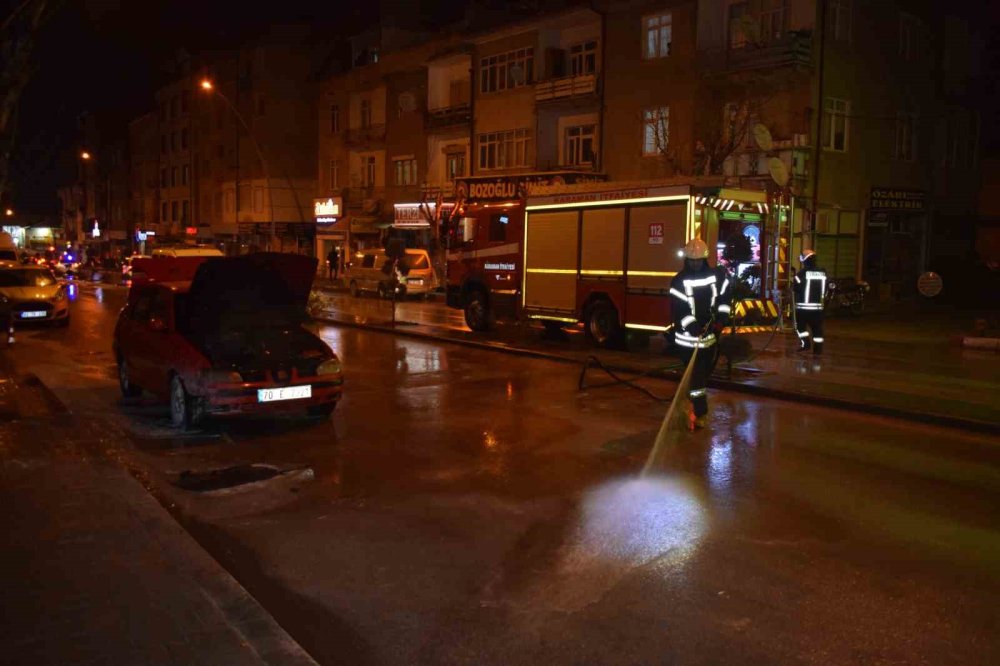 Karaman'da Alevler İçindeki LPG'li Otomobil Korkuttu