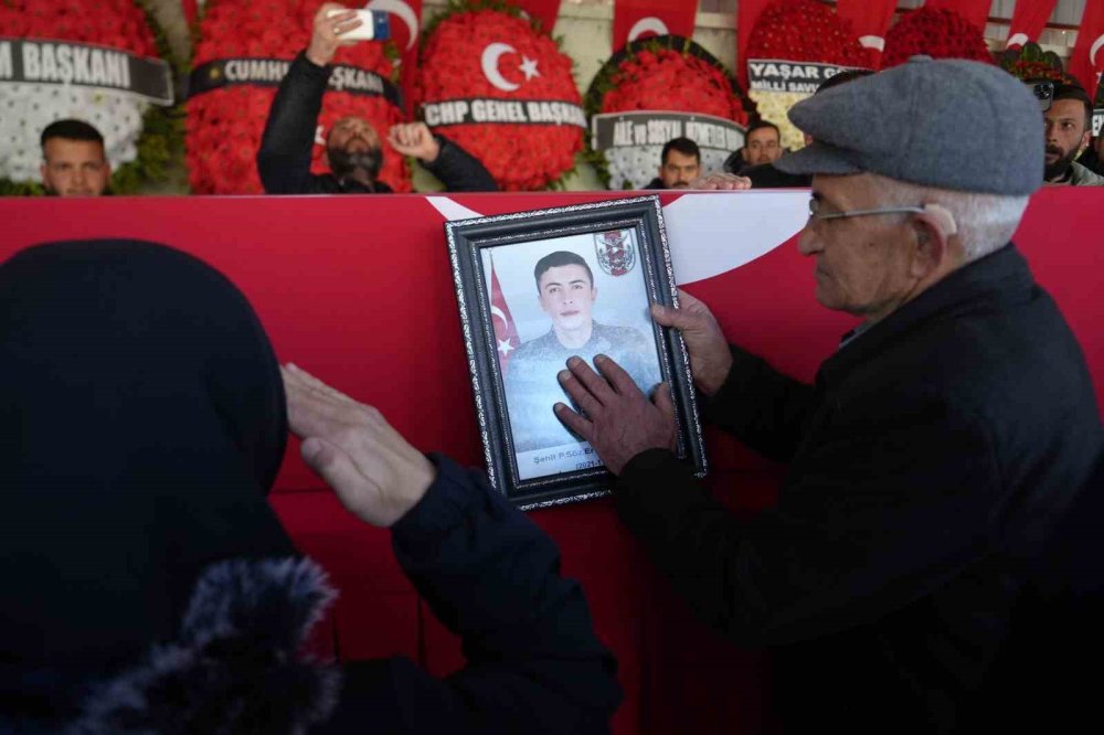 Şehit Batur’u Memleketi Niğde’de Binler Uğurladı