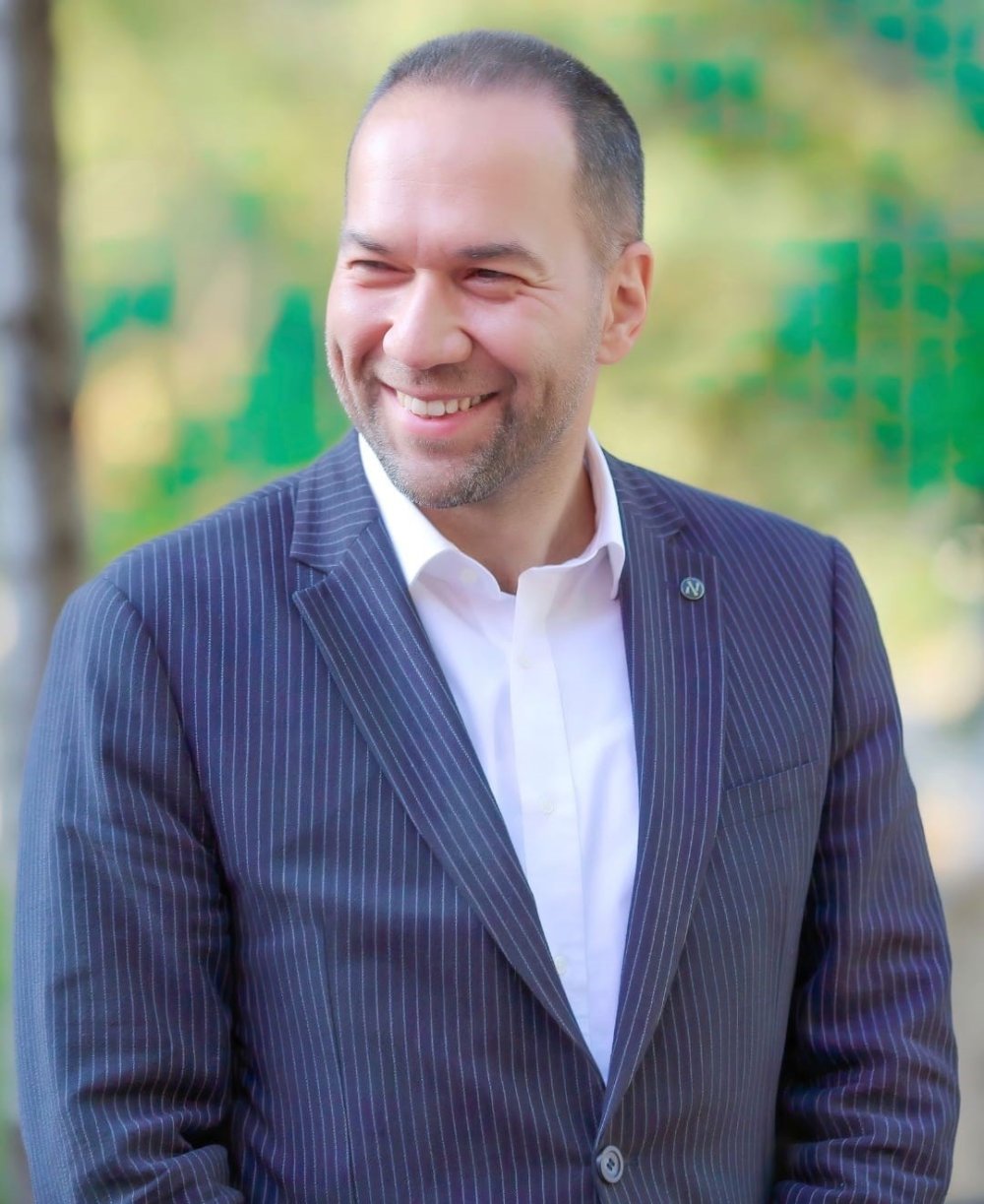 Ak Parti Niğde Belediye Başkan Adayı Emrah Özdemir Oldu