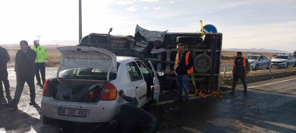 Niğde'de Feci Kaza: 1 Ölü, 5 Yaralı