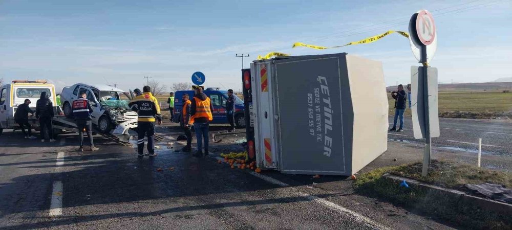 Niğde'de Feci Kaza: 1 Ölü, 5 Yaralı