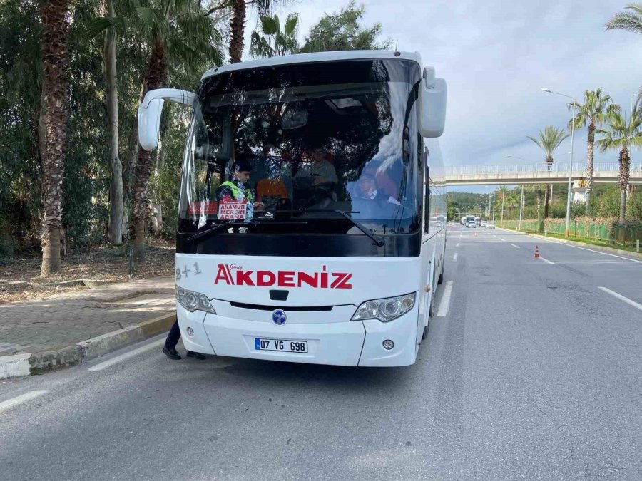 Jandarmadan Şehirlerarası Otobüslere Denetim