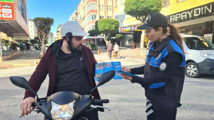 Motosiklet Sürücülerine ‘trafik Kuralları Hayat Kurtarır’ Projesi Anlatıldı