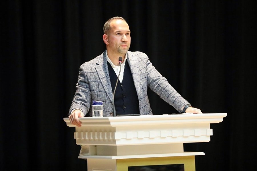 Niğde Belediyesi İşçilerin Maaşlarına Yüzde 71 Zam Yaptı