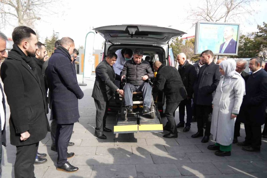 Niğde’de Hizmete Giren Araç, Engelli Vatandaşların Hayatını Kolaylaştıracak