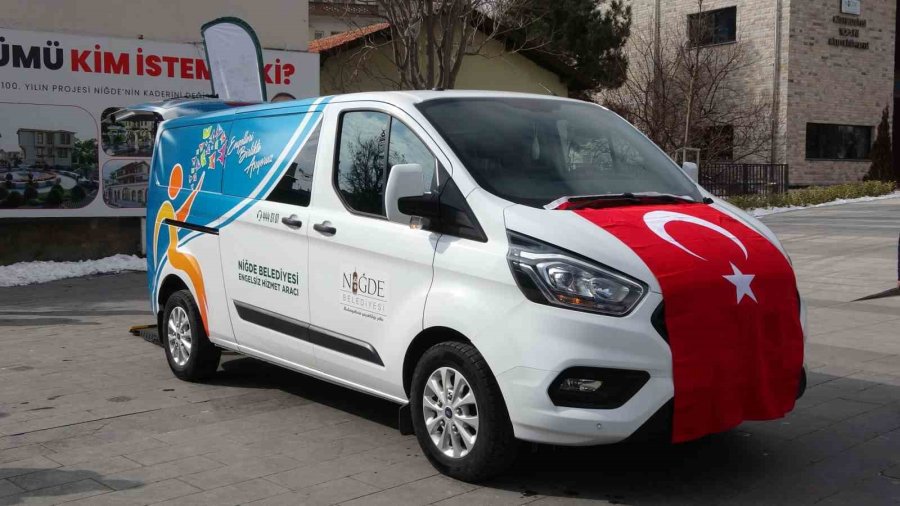 Niğde’de Hizmete Giren Araç, Engelli Vatandaşların Hayatını Kolaylaştıracak