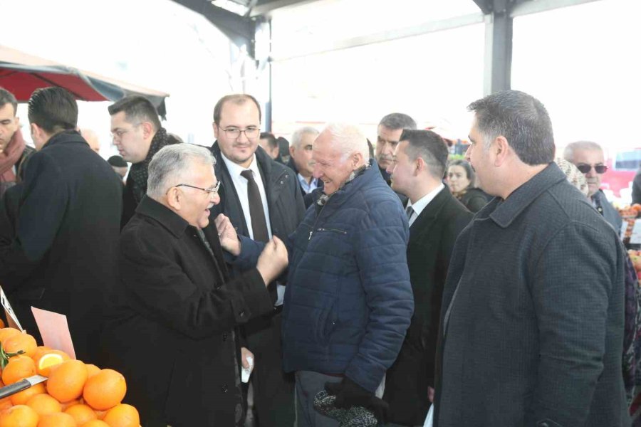 Başkan Büyükkılıç: “pazar Esnafımızın Sıcaklığı İçimizi Isıttı”