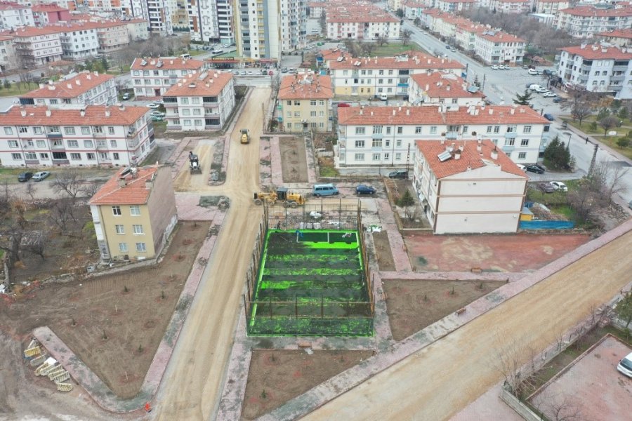 Kocasinan’da Gençler İstedi, Başkan Amca Yaptı