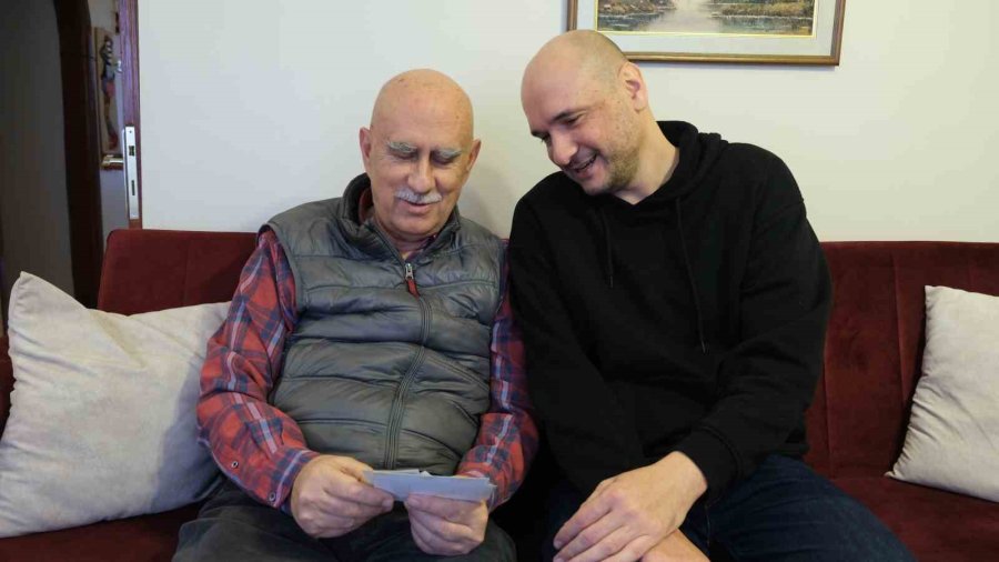 “savaş İçin Küçüksün” Denilerek Eskişehir’de Trenden İndirilen Adamın Ailesi 4 Kuşaktır Kentte Yaşıyor