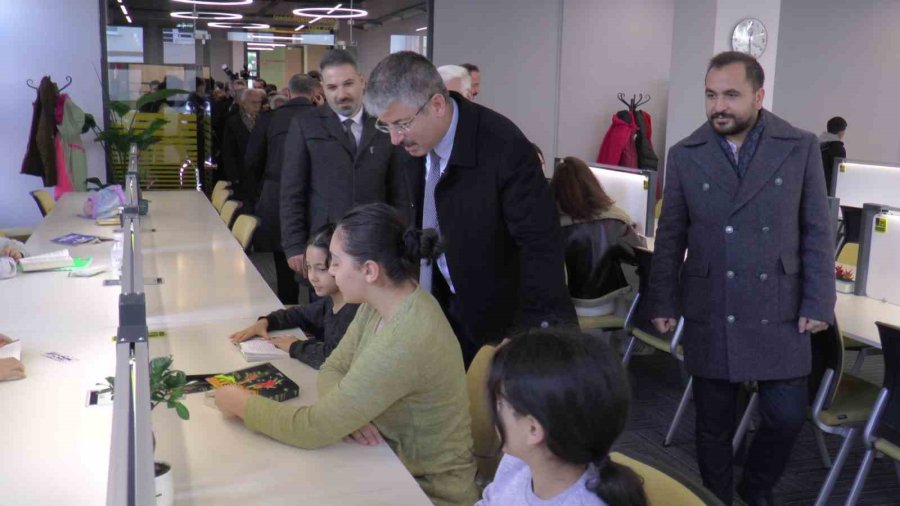 Talas Kütüphanelerle ’donatılıyor’