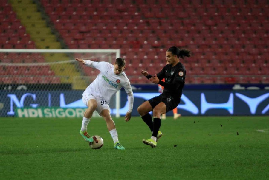 Trendyol Süper Lig: Hatayspor: 3 - Fatih Karagümrük: 1 (maç Sonucu)