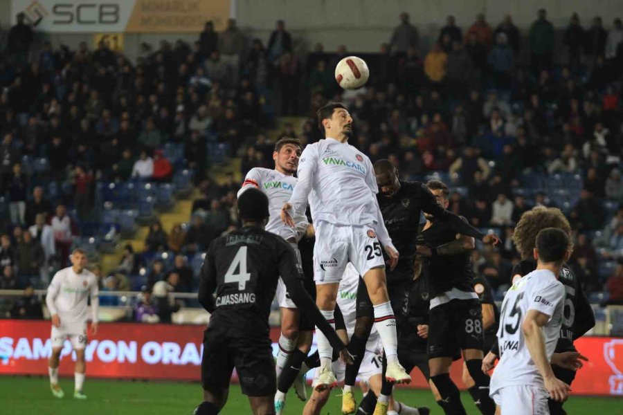 Trendyol Süper Lig: Hatayspor: 3 - Fatih Karagümrük: 1 (maç Sonucu)
