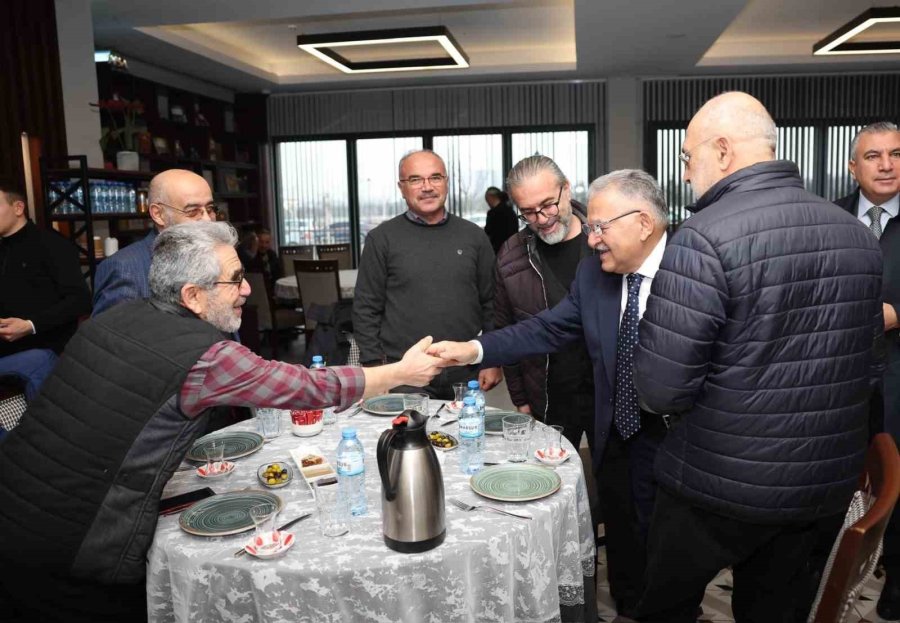 Başkan Büyükkılıç, Kayseri Gönüllü Kültür Kuruluşları Temsilcileriyle Buluştu