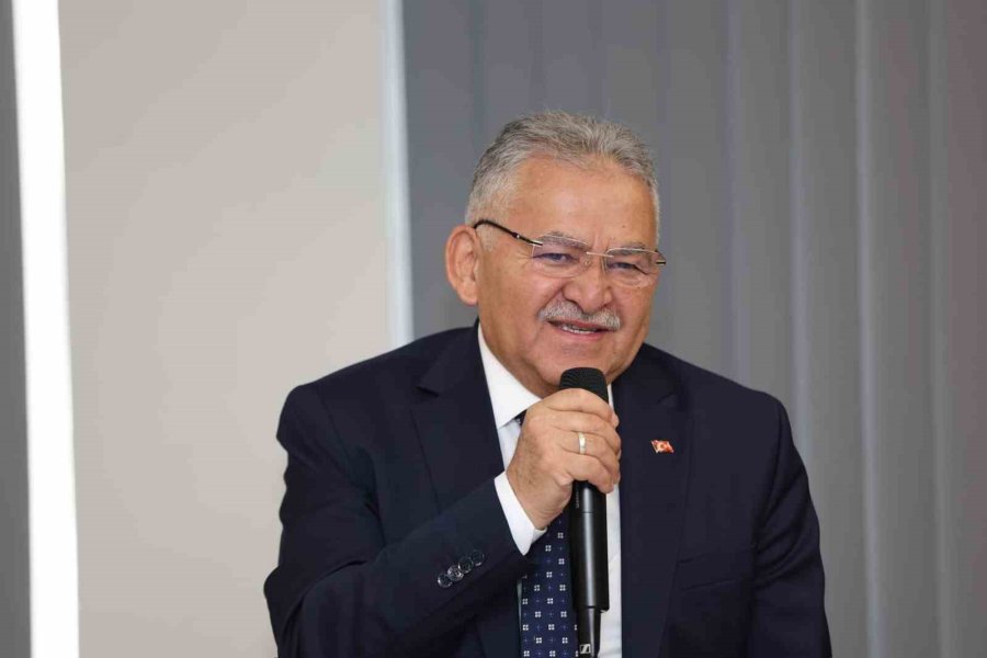 Başkan Büyükkılıç, Kayseri Gönüllü Kültür Kuruluşları Temsilcileriyle Buluştu