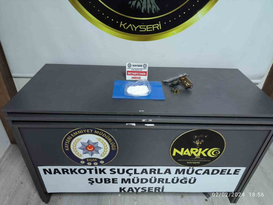 Kayseri’de Uyuşturucu Operasyonu: 3 Gözaltı