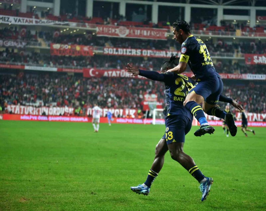 Trendyol Süper Lig: Antalyaspor: 0 - Fenerbahçe: 2 (maç Sonucu)