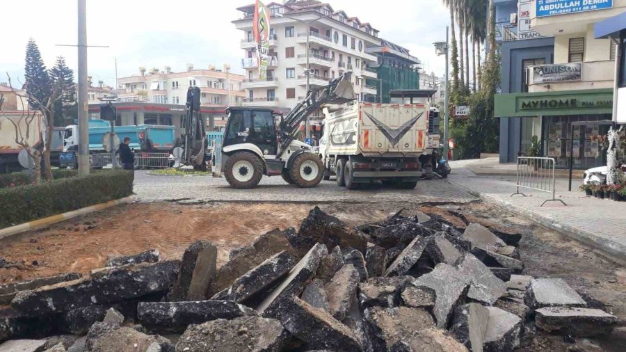 Alanya’da Başkent Kavşağı İle Yunus Emre Caddesi Arası Yenileniyor