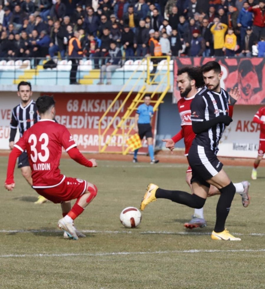 Tff 2. Lig: 68 Aksaray Belediyespor: 0 - Karaman Fk: 2