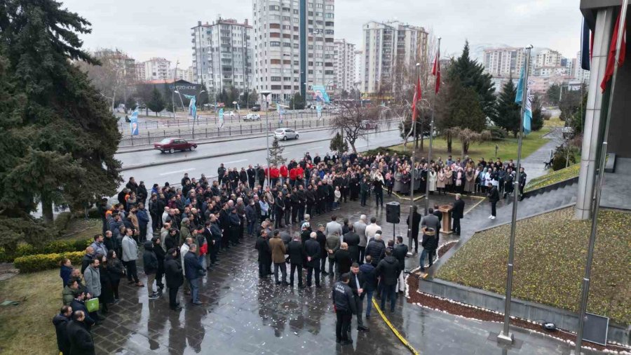 Tekrar Aday Olan Başkan Palancıoğlu’na Personelinden Tebrik