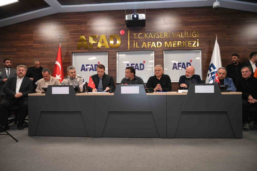 Başkan Büyükkılıç: “yüzyılın Afeti, Yüzyılın Dayanışmasına Dönüştü”