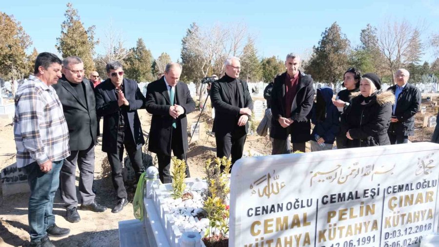 Hentbol Milli Takım Kaptanı Cemal Kütahya Ve Ailesi Asrın Felaketinin Yıl Dönümünde Anıldı