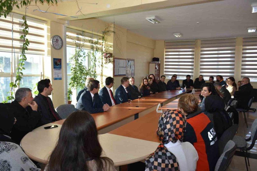 Karaman’da 6 Şubat Depreminde Hayatını Kaybedenler Anıldı