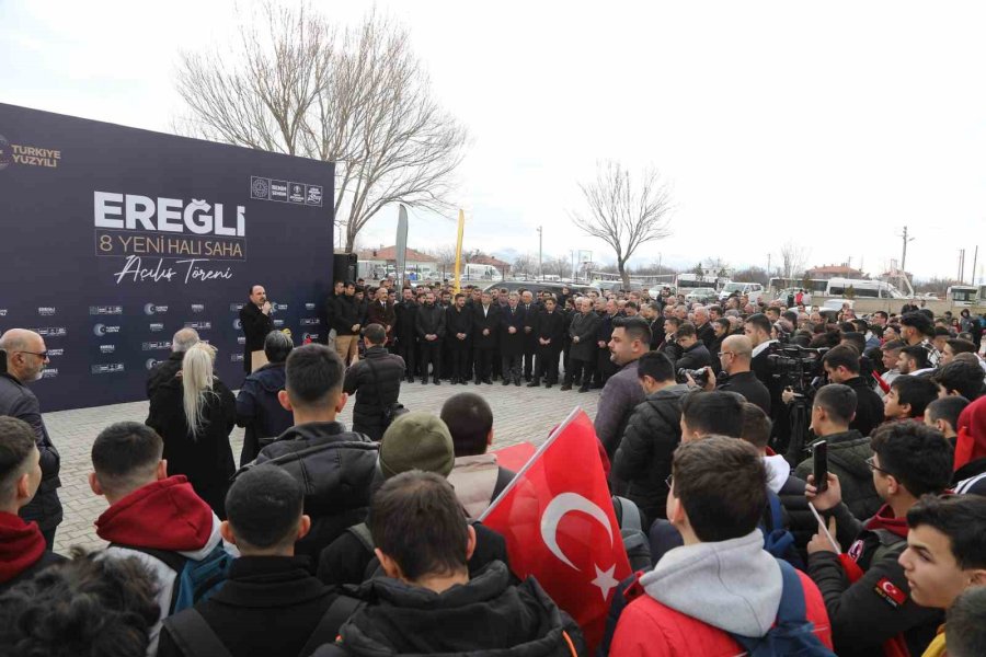 Konya Büyükşehir’in Ereğli’ye Kazandırdığı 8 Halı Sahanın Açılışı Yapıldı