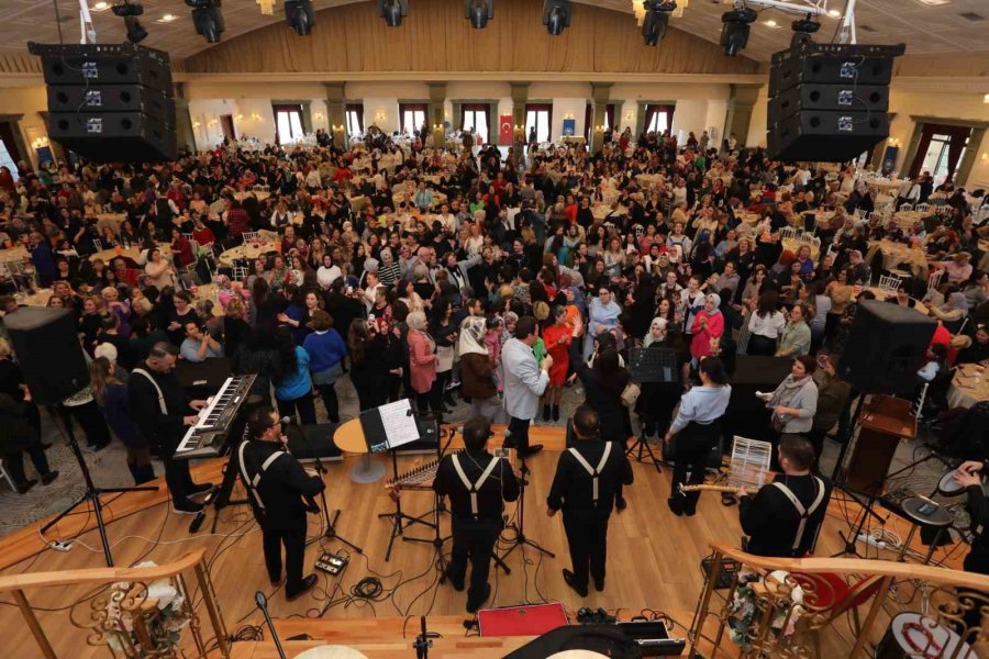 “halk Merkezlerimizle Kadınlarımız Da Çocuklarımız Da Özgürleşti”