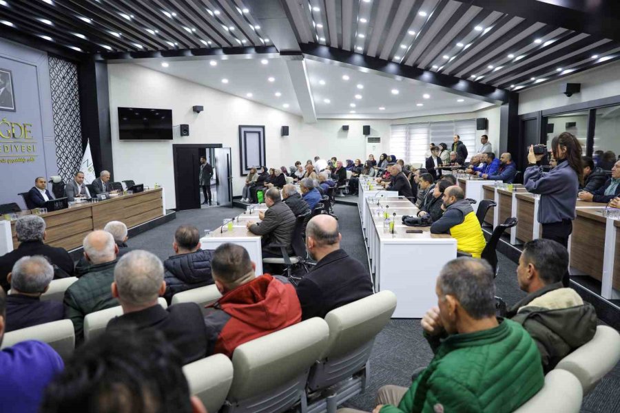 Niğdeli Depremzedeleri Rahatlatan Açıklama Bakan Yardımcısından Geldi