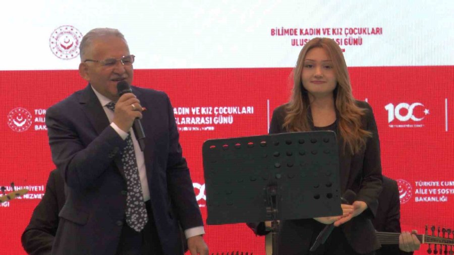 Doktor Başkan’dan ‘gesi Bağları’ Türküsü